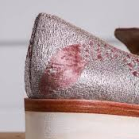 Free People Snake Eyes Loafer Silver 🆕 - Picture 6 of 7